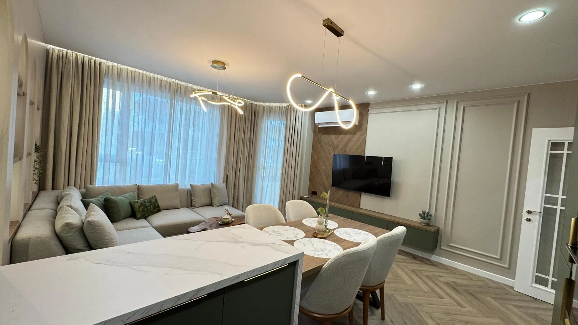 Apartment Enjoyment In Central Park Burgas Bulgaria